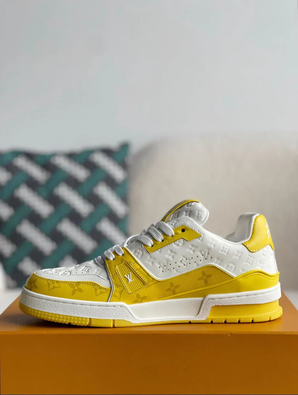 LOUIS VUITTON TRAINER