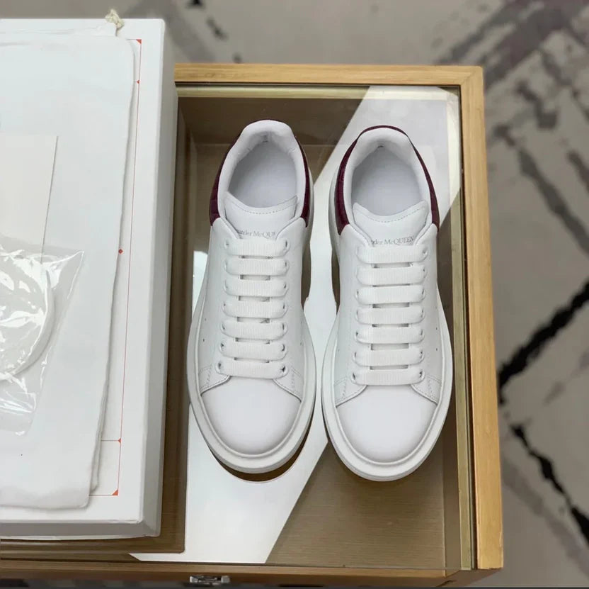 ALEXANDER MCQUEEN
