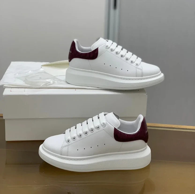 ALEXANDER MCQUEEN